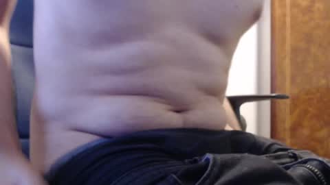 Snapshot of austin_breaker chatting on November 8, 4:40 pm austin_breaker online show from November 8, 4:40 pm