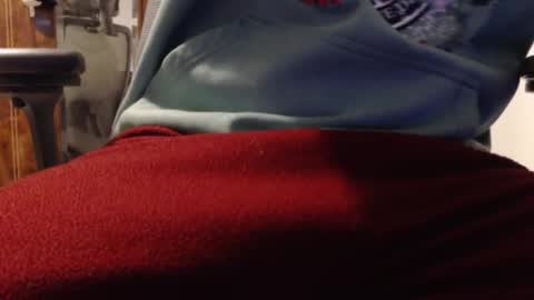 Snapshot of austin_breaker chatting on February 7, 6:11 pm austin_breaker online show from February 7, 6:11 pm