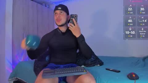 A online show from November 26, 8:43 pm