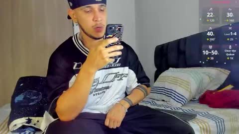 A online show from December 17, 3:23 am