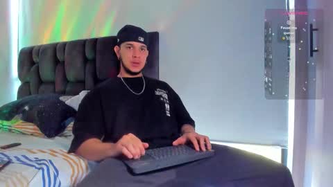 A online show from February 18, 9:55 pm