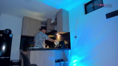 A online show from March 30, 3:07 am