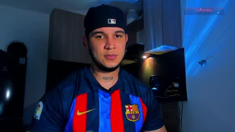 A online show from April 9, 12:54 am