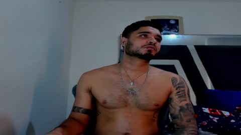 AustinTorres  online show from December 12, 3:21 am