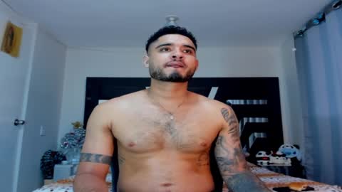 AustinTorres  online show from December 21, 4:41 am