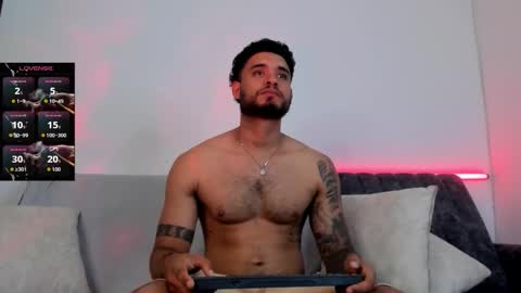 AustinTorres  online show from March 7, 1:24 am