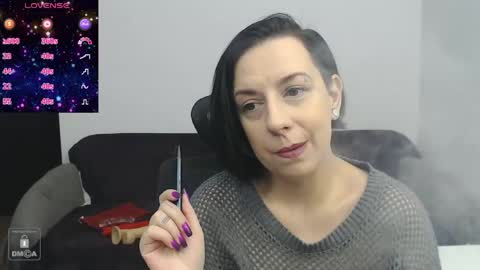 AutumnOpal online show from April 15, 9:15 pm