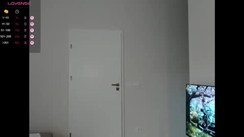 Snapshot of ava_bae chatting on October 25, 12:02 pm ava_bae online show from October 25, 12:02 pm