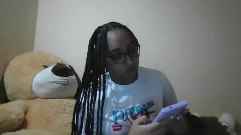 Snapshot of ava_f0xy chatting on December 9, 12:23 am Ava Jordana online show from December 9, 12:23 am