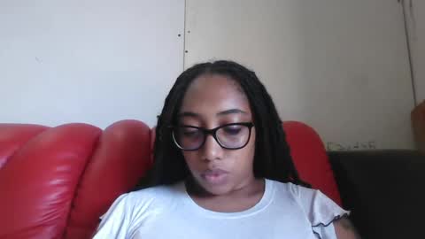 Snapshot of ava_f0xy chatting on February 17, 8:58 pm Ava Jordana online show from February 17, 8:58 pm