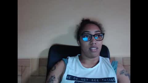 Snapshot of ava_f0xy chatting on October 15, 9:59 pm Ava Jordana online show from October 15, 9:59 pm