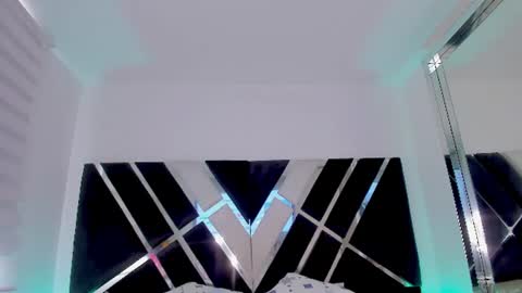 Snapshot of ava_fontana2 chatting on June 11, 6:50 pm Ava Fontana online show from June 11, 6:50 pm