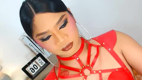 Ava online show from October 11, 4:33 am