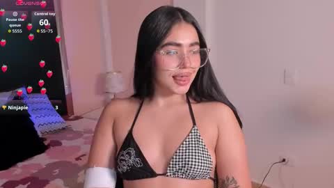 Ava  online show from October 20, 6:19 pm