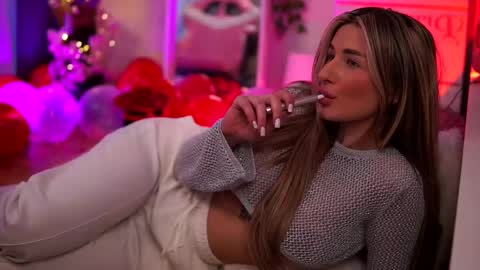 Carina online show from February 15, 5:41 am