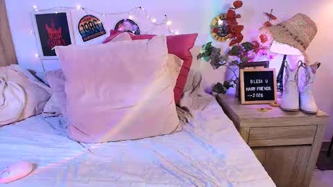 Sara    0n1y F4ns sara2786  online show from April 24, 3:58 pm