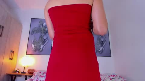 Snapshot of avavega_1 chatting on April 24, 12:07 pm Avavega 1 online show from April 24, 12:07 pm
