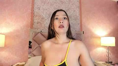 avawhiite online show from March 23, 6:45 pm