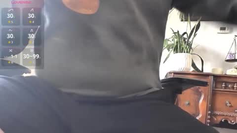 average_stag online show from February 24, 5:22 pm