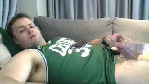 Snapshot of averagejoe2025 chatting on June 1, 1:18 am averagejoe2025 online show from June 1, 1:18 am