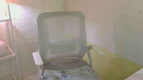 Rhian online show from March 3, 4:18 am