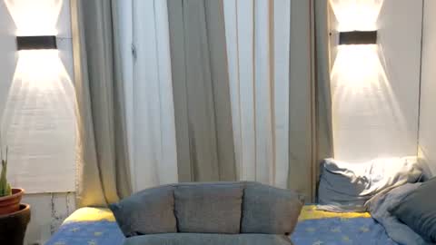 avery_7 online show from September 28, 1:05 pm