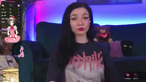 Snapshot of averywillow chatting on February 9, 9:08 pm AveryWillow online show from February 9, 9:08 pm