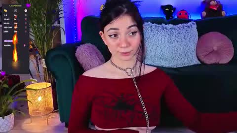 AveryWillow online show from March 15, 12:16 am