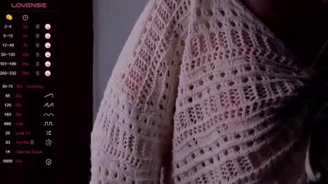 Snapshot of aviaveavi chatting on April 16, 4:08 pm aviaveavi online show from April 16, 4:08 pm