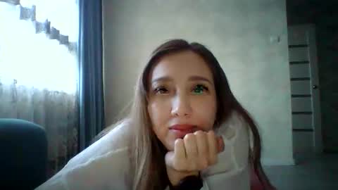 Snapshot of avinelra chatting on June 8, 2:28 pm avinelra online show from June 8, 2:28 pm