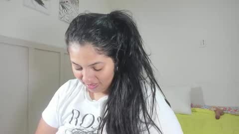 Snapshot of avrilrizox chatting on January 12, 11:39 am avrilrizox online show from January 12, 11:39 am