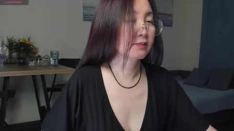 Snapshot of avroraromance chatting on March 3, 4:46 pm Avrora online show from March 3, 4:46 pm