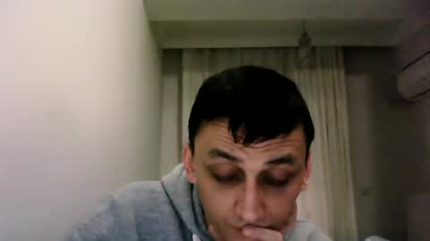 Snapshot of awesenheit chatting on December 29, 2:00 pm awesenheit online show from December 29, 2:00 pm