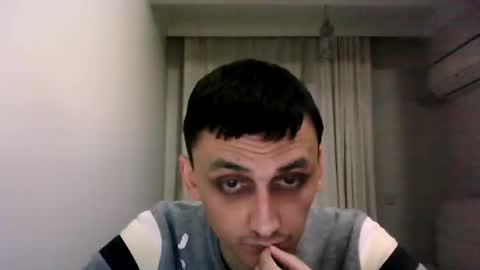 Snapshot of awesenheit chatting on January 20, 10:48 pm awesenheit online show from January 20, 10:48 pm