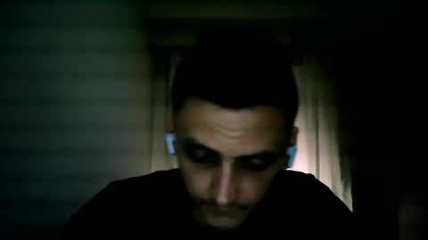 Snapshot of awesenheit chatting on October 18, 11:55 am awesenheit online show from October 18, 11:55 am