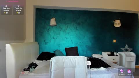 Jolie online show from December 16, 7:04 am