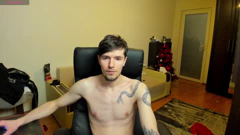 Justin online show from December 16, 9:20 pm