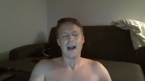 awesomefuntime online show from May 30, 4:31 am