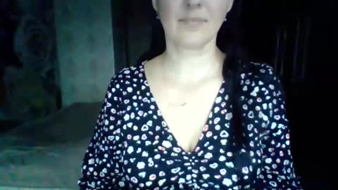 Snapshot of awesomeladyy chatting on December 23, 11:36 am awesomeladyy online show from December 23, 11:36 am