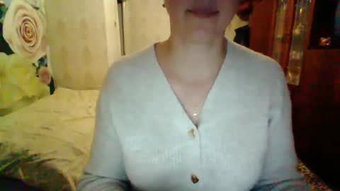 Snapshot of awesomeladyy chatting on January 22, 2:35 pm awesomeladyy online show from January 22, 2:35 pm