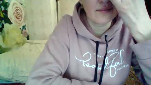 Snapshot of awesomeladyy chatting on January 31, 8:01 am awesomeladyy online show from January 31, 8:01 am