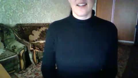 awesomeladyy online show from November 4, 8:24 am