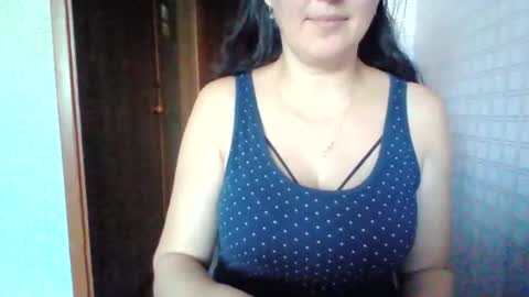 awesomeladyy online show from December 16, 9:47 am