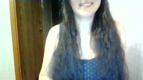 Snapshot of awesomeladyy chatting on April 29, 6:47 pm awesomeladyy online show from April 29, 6:47 pm