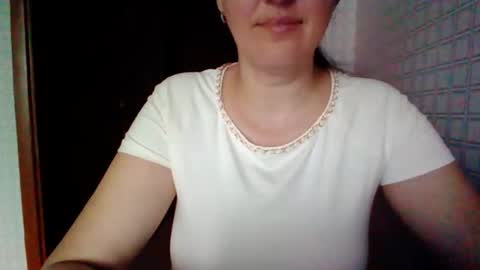 Snapshot of awesomeladyy chatting on May 30, 7:38 am awesomeladyy online show from May 30, 7:38 am