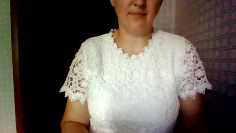 Snapshot of awesomeladyy chatting on July 23, 9:40 am awesomeladyy online show from July 23, 9:40 am