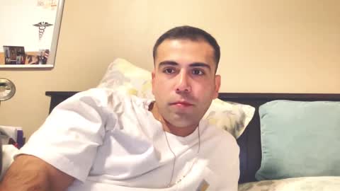 Snapshot of axel101101 chatting on February 18, 7:43 am Axel Palacios online show from February 18, 7:43 am