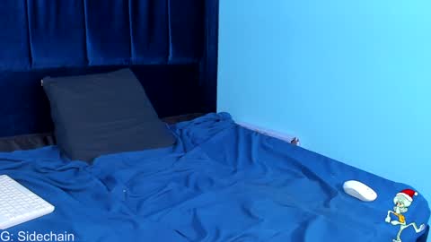 Snapshot of axel_cifer chatting on December 18, 11:19 pm Axel cifer online show from December 18, 11:19 pm