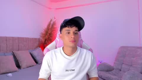 AXEL online show from July 16, 5:46 am