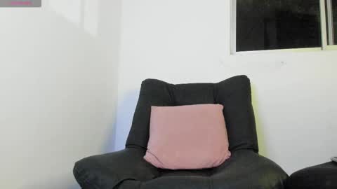 axel davis  online show from January 14, 3:34 am